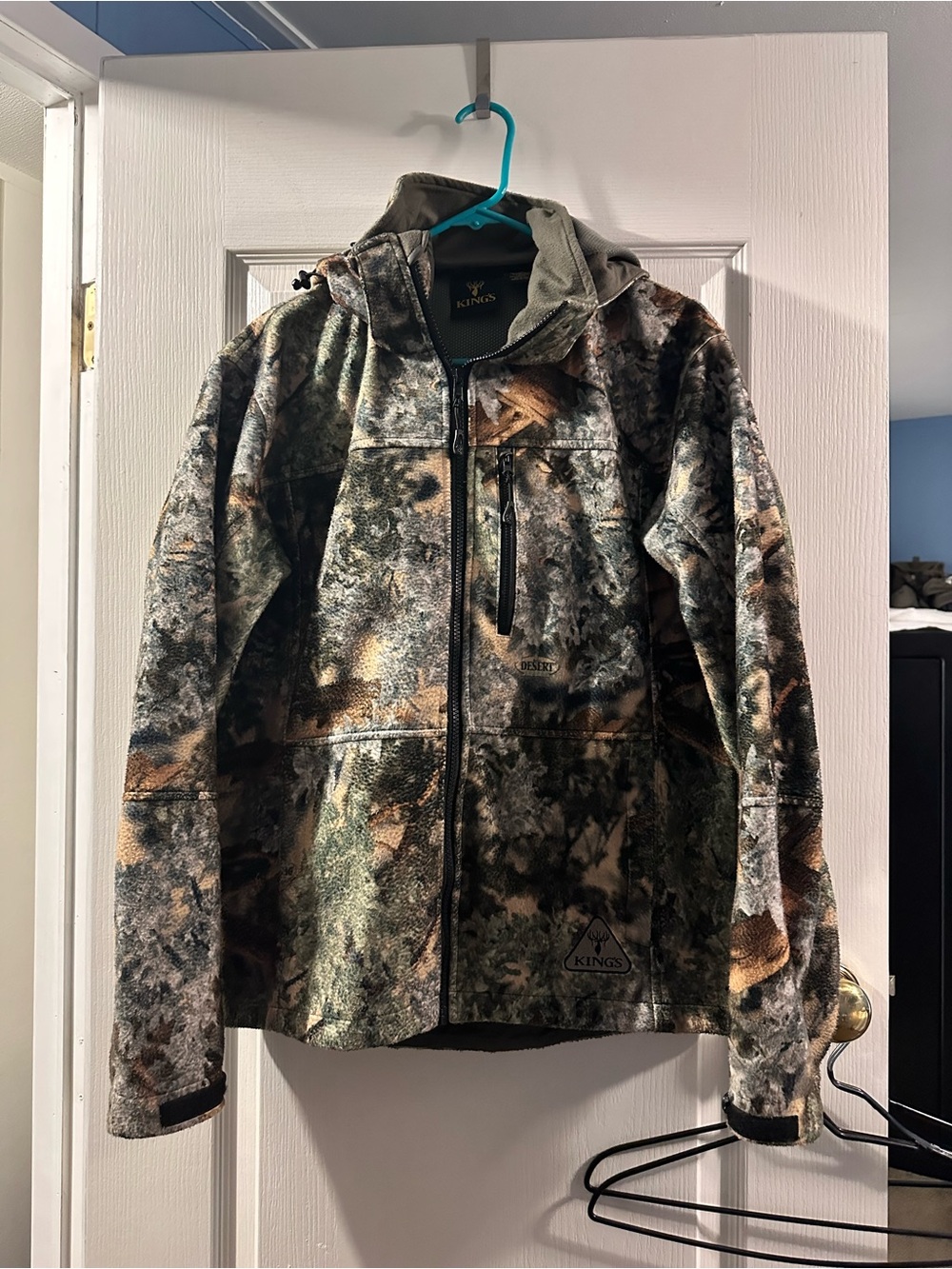 Women's Hooded Camouflage Field Jacket in Green/Brown